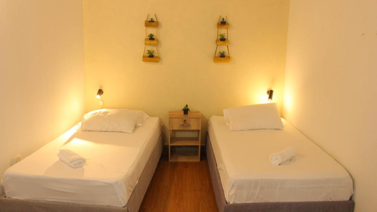 Hotel La Vaina Cali Extérieur photo